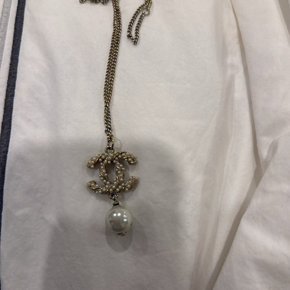 Pendant - Picture 3 of 3